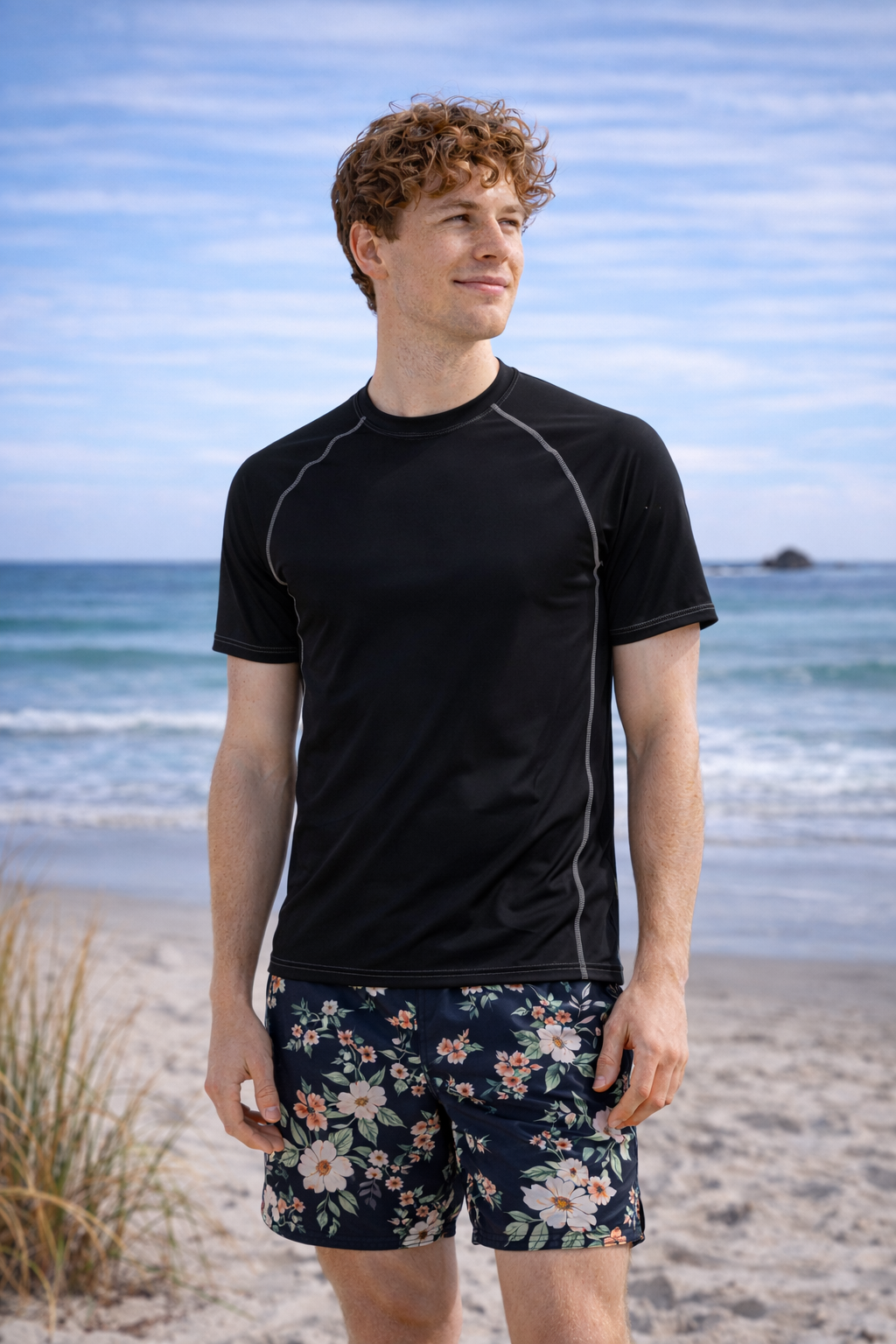 Coastal Black – Men’s Short Sleeve Rash Guard