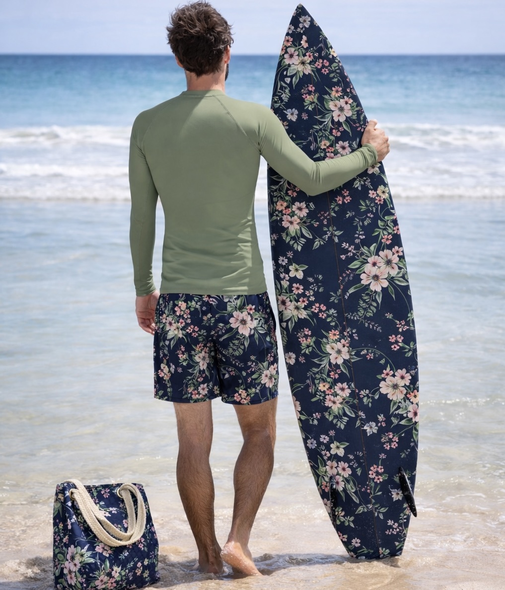 Evergreen Coast – Men’s Long Sleeve Rash Guard